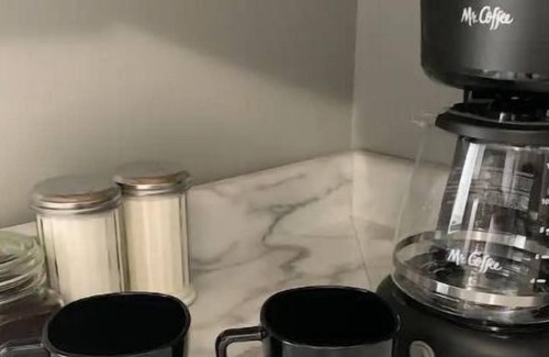 Brookfield House | Old Chicago Style, Near Brookfield Zoo w/ King & Cal King Beds & a Fenced Yard!