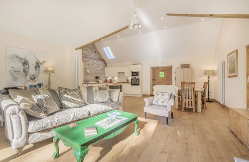 Blackford Cottage | OLD FARM STABLES, pet friendly, with open fire in Sparkford