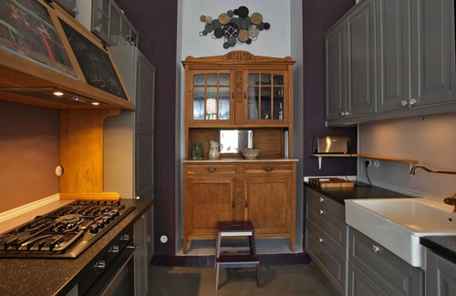 Lepante Quarter Apartment | Old-fashioned charm revisited, bright and calm
