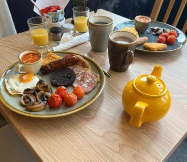 Cross Bed & Breakfast | Old Manor House