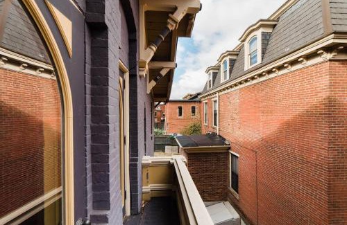 Allegheny-West Apartment | Old Millionaire's Row - Prime Location - Acrisure - PNC Park