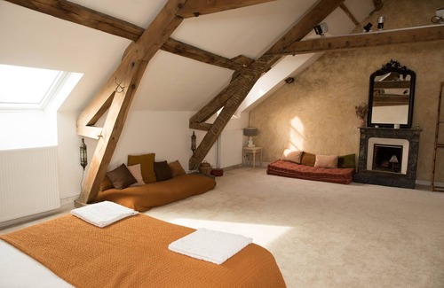 Lignieres-Orgeres Bed & Breakfast | Old Rectory, Charm guest house, family suite in Natural Parc Normandie Maine