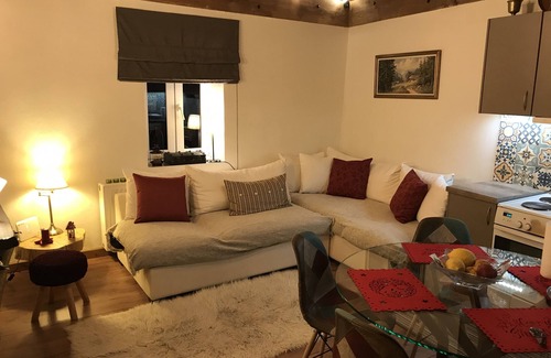 Karpenisi House | Old stone house in the traditional part of Karpenisi .