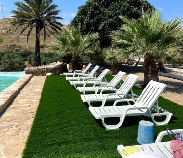 El Pozo de los Frailes Villa | Olivos y Playa