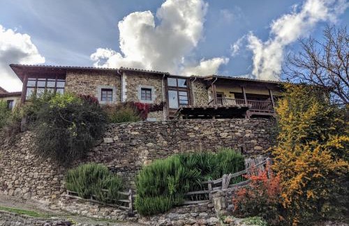 Basieda Apartment | Olmares Terrace Apartment - Picos de Europa