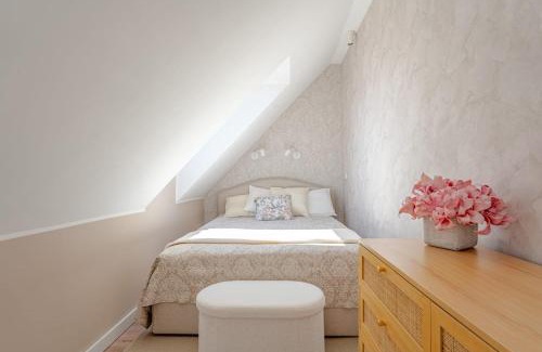 Orunia-St. Wojciech-Lipka Apartment | Olympic Two-Level Loft Apartment