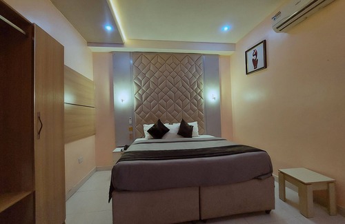 Ibadan Hotel | OLYMPUS HOTEL & SUITES