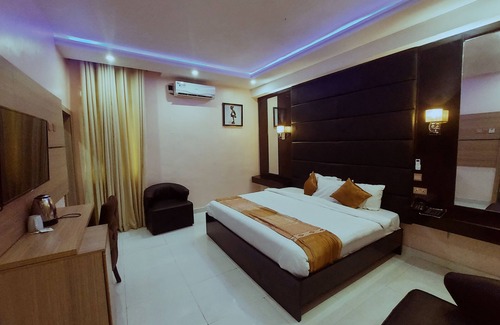 Ibadan Hotel | OLYMPUS HOTEL & SUITES