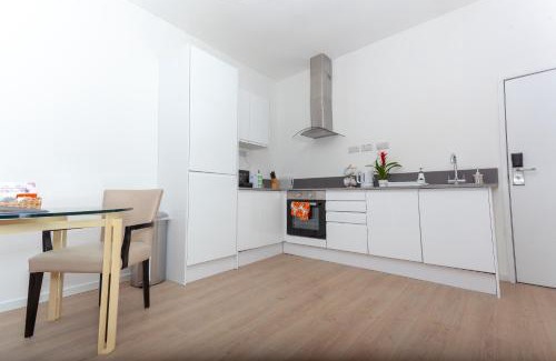 Smethwick Apartment | One Bedroom apartment Serviced apartment Smethwick flat 315