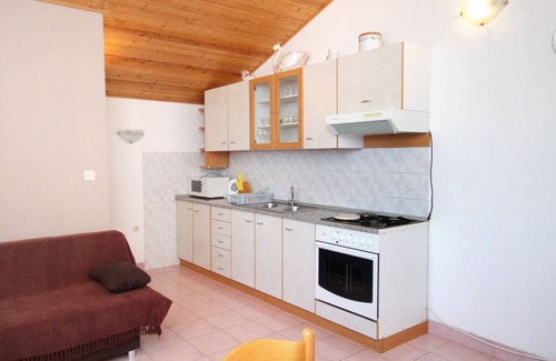 Kali Apartment | One bedroom apartment near beach Kali, Ugljan (A-837-b)