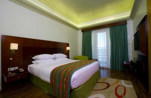 Al Barsha 1 Apartment | One Bedroom Apartment Near Mashreq Metro Station By Luxury Bookings AD