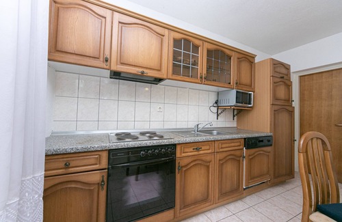 Zivogosce Apartment | One bedroom apartment (pet friendly) Živogošće - Porat, Makarska (A-20820-a)