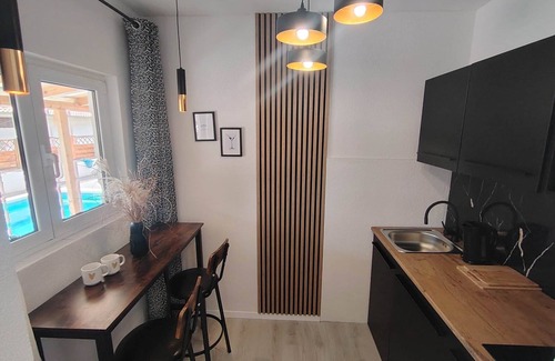 Krizna luka Apartment | One bedroom apartment with air-conditioning Hvar (A-24484-b)