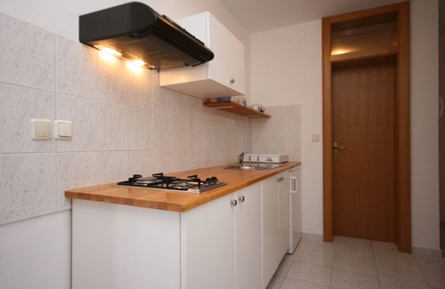Mandre Apartment | One bedroom apartment with terrace and sea view Mandre, Pag (A-6405-b)