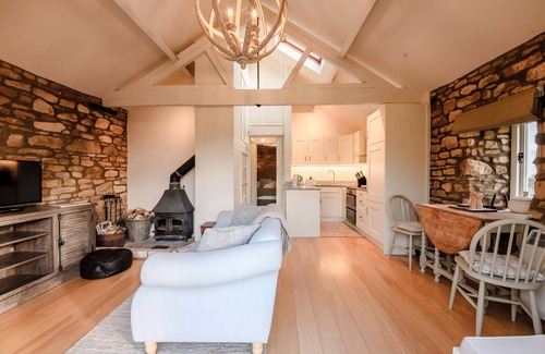 Maugersbury Cottage | One bedroom dog friendly Cotswold holiday cottage - Oxbow Cottage