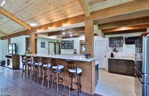 Rising Star House | One of a kind private property in the Heart of Texas. Lake Brownwood 20 min
