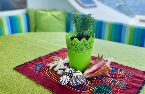 Carti Tupile Boat Rental | One of the biggest Sailing Catamarans in San Blas