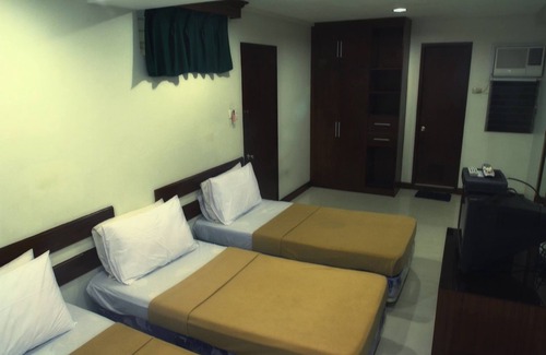 Bacolod House | Ong Bun Pension House Bacolod