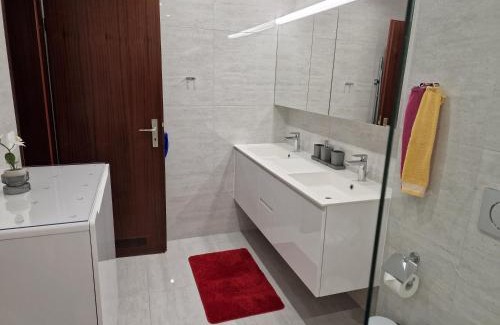 Muralto Apartment | Opal