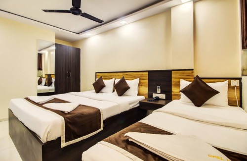 Nerul Hotel | OPAL COMFORTS- A BUSINESS HOTEL