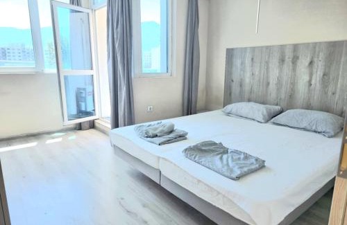 Studentski Grad Apartment | Opal Hause