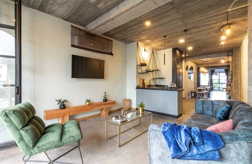 Astorga Apartment | Open Concept Loft @ Nido Sky: Unit 10