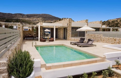 Amoopi Villa | Orelia Luxury Standard Villa 1