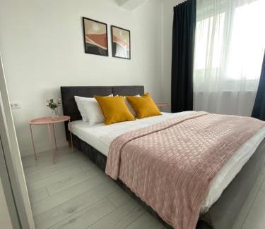 Sector 6 Apartment | Orhideea Central Apartments