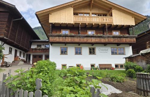 Obertilliach House | Orterhof
