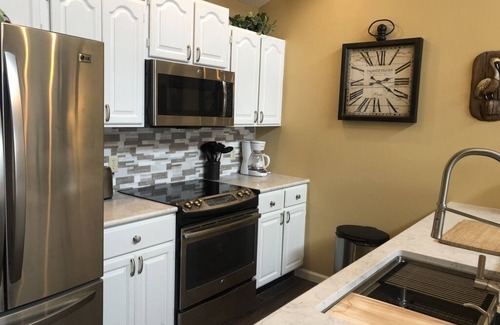 Osage Beach Condo | Osage Beach, main channel lakefront view, Pelican Bay, HwyKK, MM26