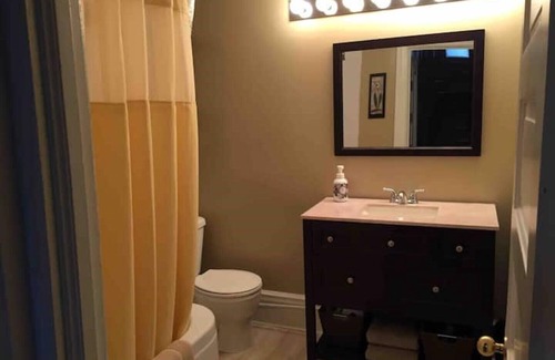 Winnipeg House | Osborne Village Charmer - minimum stay 30 days +