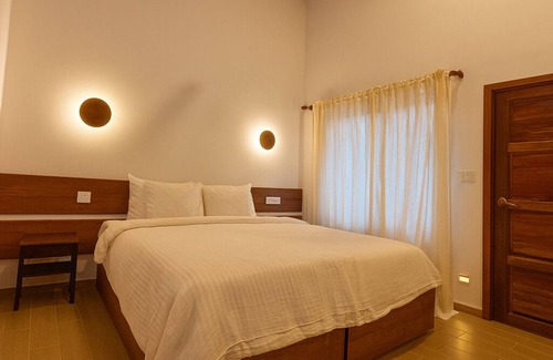 Felidhoo Hotel | Oshi Boutique