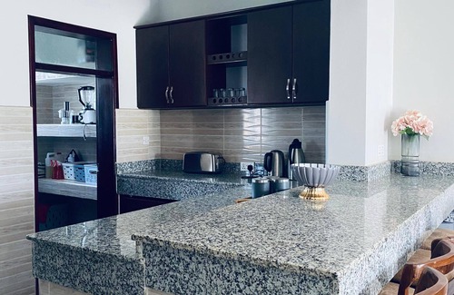 Kireka Apartment | Ostrich Suite at M&M Suites Buwate