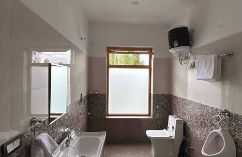 Leh House | Otsal Villa
