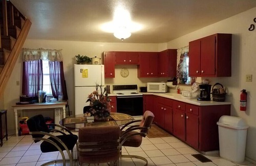 Pencil Bluff House | Ouachita Rose - Private Cabin with Hot Tub