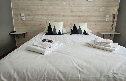 Font-Romeu-Odeillo-Via Hotel | Oustalet
