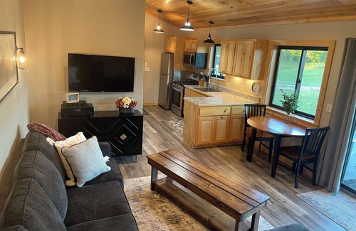 Puposky Cabin | "Outdoors Oasis" Cozy cabin north of Bemidji.