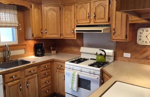 Auburn House | Owasco Lake House with Central Air!