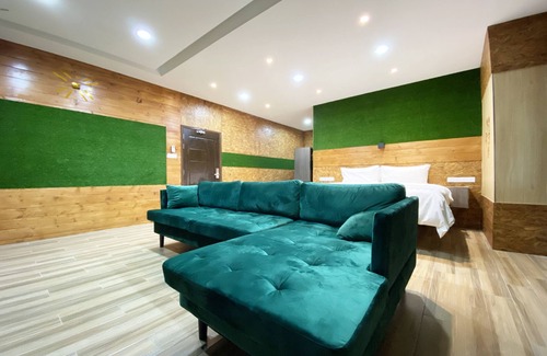 Kota Kinabalu Hotel | OYO 90262 Kota Kinabalu Homestay,villa & Suite Bou