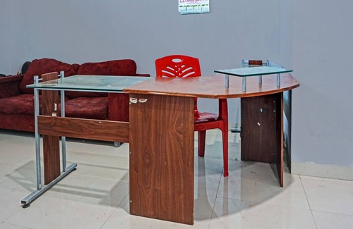 Panakkukang Hotel | OYO 91219 Adhyaksa Homestay Makassar
