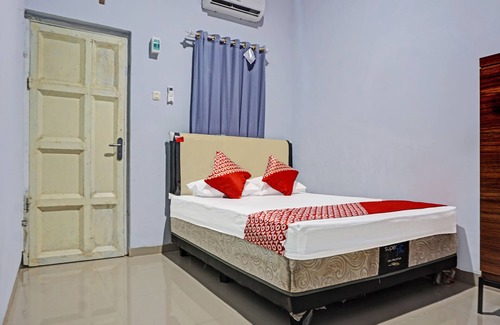 Panakkukang Hotel | OYO 91219 Adhyaksa Homestay Makassar