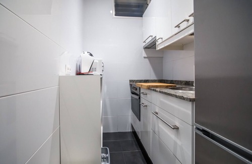 El Poble-sec Apartment | P2VIIV1042 Modern & Cozy Apartment Poble Sec