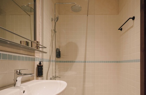 Kvareli Hotel | Pabellón Hotel