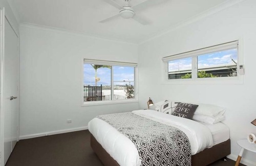 Ulladulla House | Pacific Sunrise plus pool