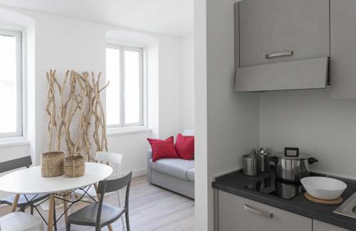 Citta Nuova-Barriera Nuova-San Vito-Citta Vecchia Apartment | Paduina3 Comfort Apartments