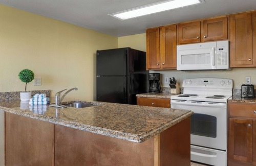 Pagosa Springs Resort | Pagosa Springs CO: 2BR Condo - Lakeside Resort -Mountain Views- Fishing & Hiking