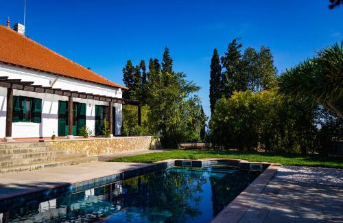 Grandola House | Palácio Club House - Lugar Minas da Caveira