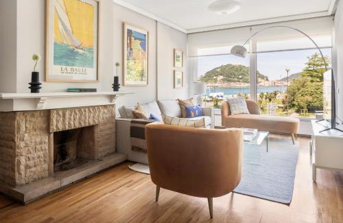 Antiguo Apartment | Palacio Miramar by FeelFree Rentals