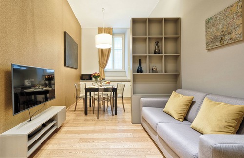 Historic Centre House | Palazzo del Carretto