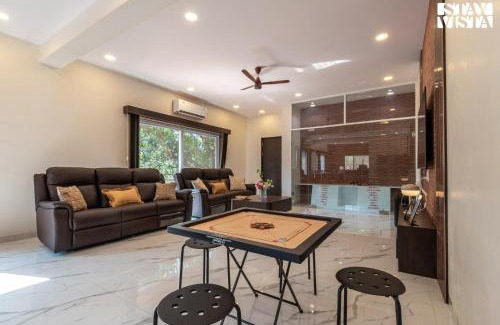 Karjat Villa | Palazzo in the Mountain by VEO - Part of StayVista